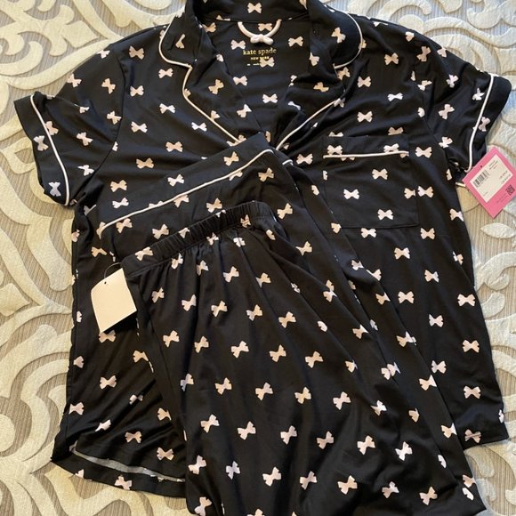 kate spade Other - NWT Kate Spade Size Medium Pajama Set Top & Pants Black Pink Bow Print PJs